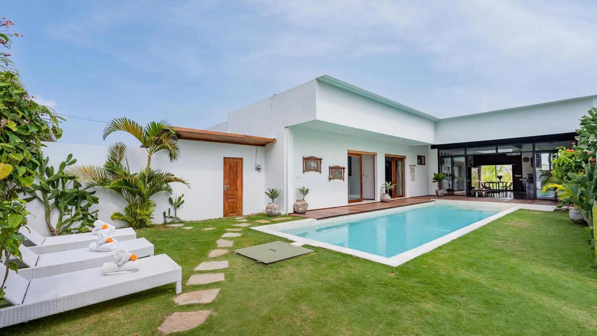 Villa Wampu By Dreamawaybali Seminyak